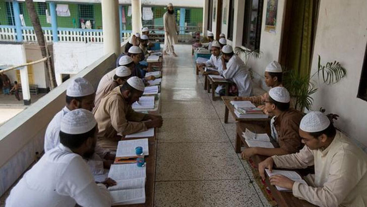 মাদরাসায় ছুটি ২৩ দিন , স্কুল-কলেজে যত দিন